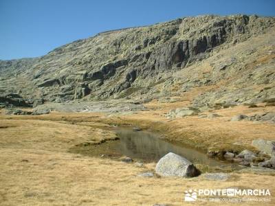 Laguna Grande de Gredos - Sierra de Gredos; sierra de irati; ruta de senderismo